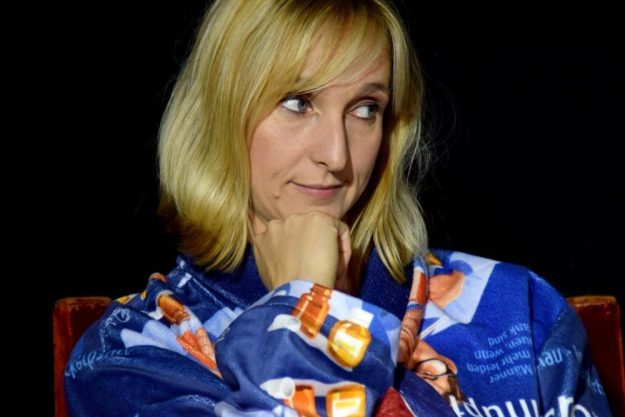 Comedy-Dinner Wien: skeptische Gattin