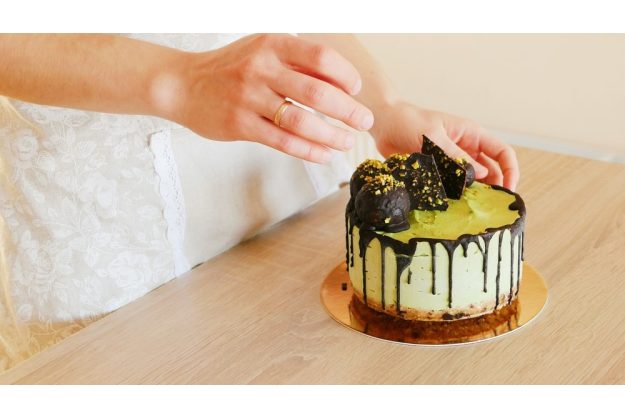 Patisserie-Kurs Wien – kleine Torte fein garnieren