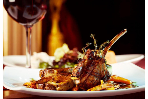 Fine Dining Innsbruck Essen mit Weinbegleitung