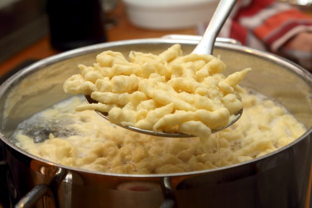 Online Kochkurs Schwäbisch – frische Spätzle